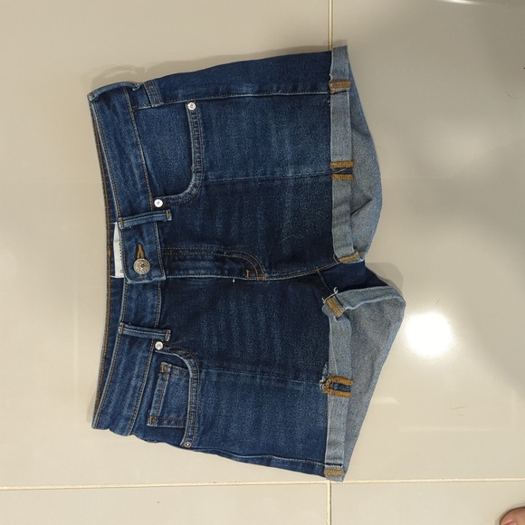 MANGO Mid Rise Shorts - Picture 1 of 9